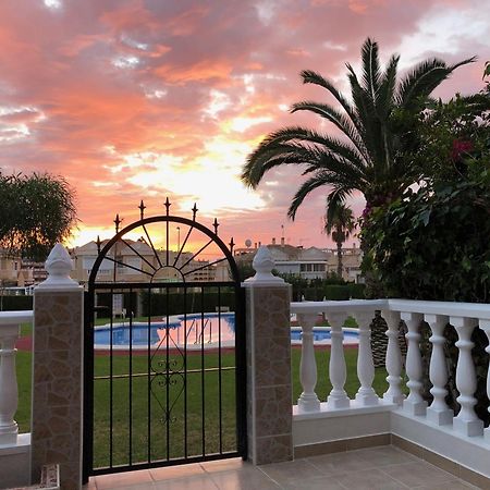 Bungalow Torrevieja Argonautas 外观 照片